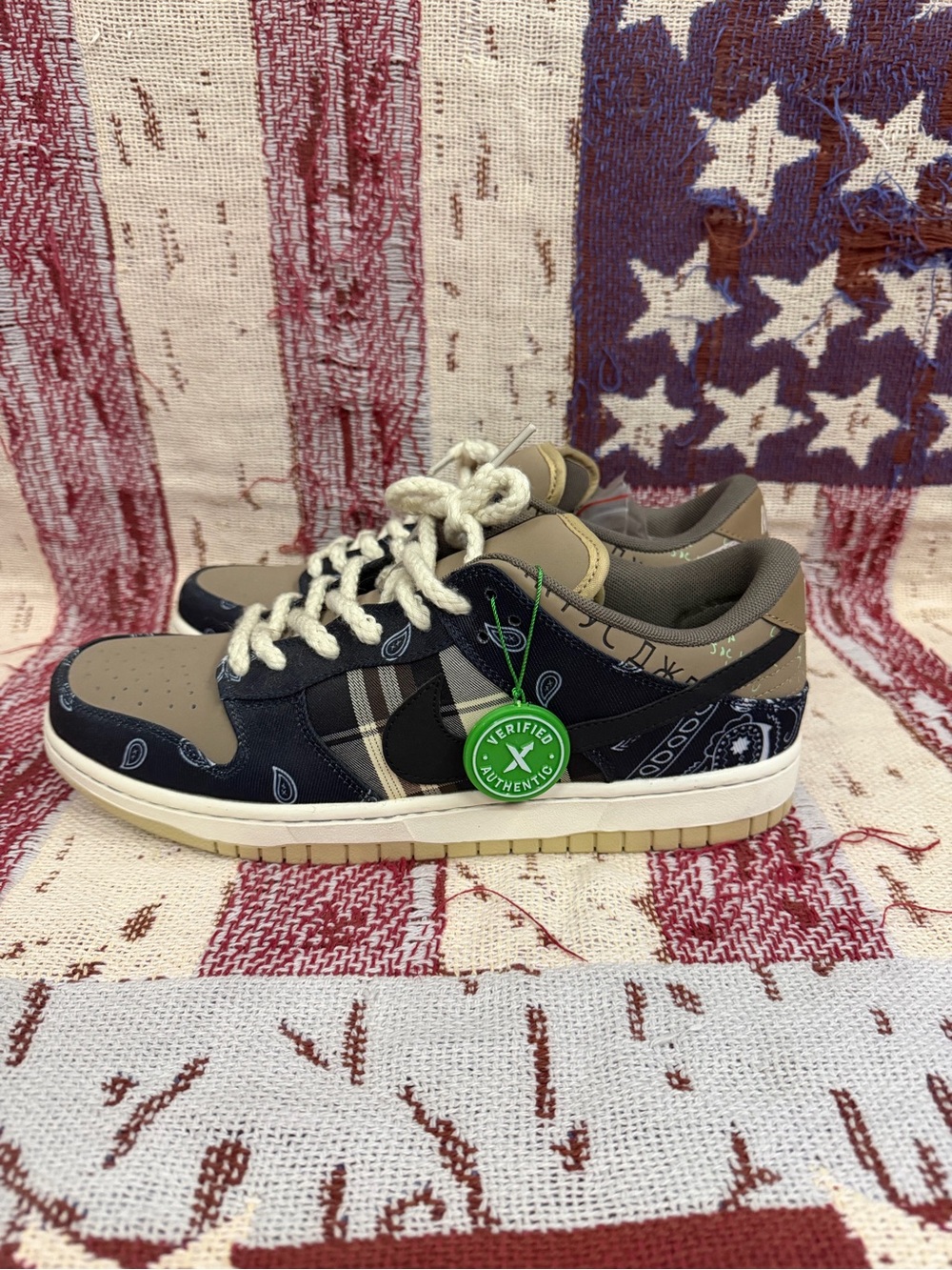 Nike x Travis Scott Dunk Low Sb Bandana